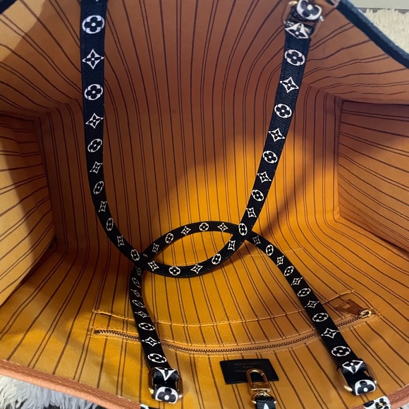 SOLD - Picture 6 of 6